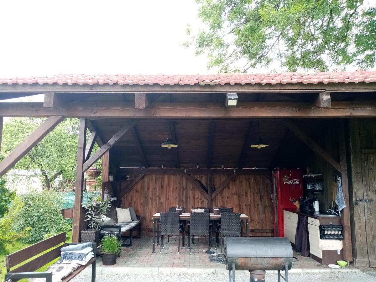 Mija Apartman S Vinnym Sklipkem, Zahradou A Grilem Kájov エクステリア 写真