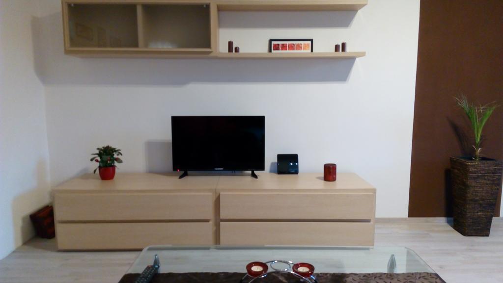 Mija Apartman S Vinnym Sklipkem, Zahradou A Grilem Kájov エクステリア 写真